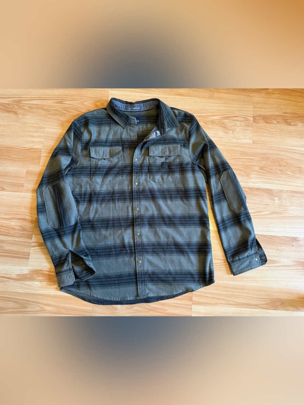 Roark Long Sleeve Nordsman Long Sleeve Snap Front Thick Flannel XL